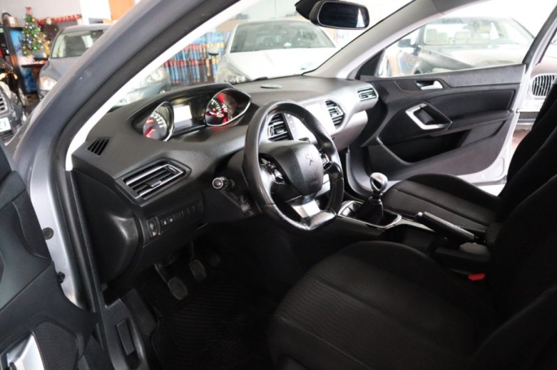 PEUGEOT 308 HDI DE 120