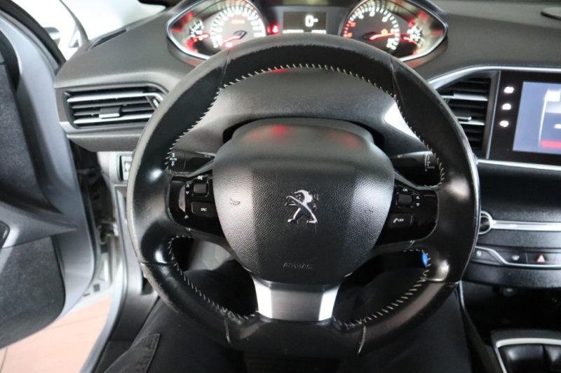 PEUGEOT 308 HDI DE 120