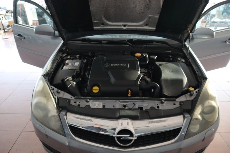 OPEL VECTRA 3.0 TURBO DIESEL DE 184 CV Y 6 VEL.