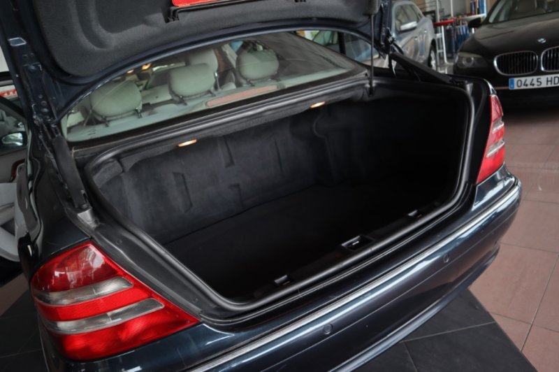 MERCEDES-BENZ S 400 AUTOMATICO CON 250 CV