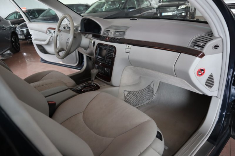 MERCEDES-BENZ S 400 AUTOMATICO CON 250 CV