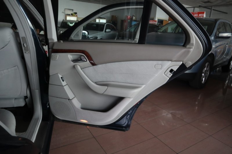MERCEDES-BENZ S 400 AUTOMATICO CON 250 CV
