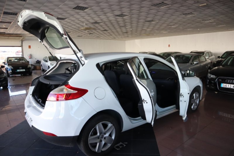 RENAULT MEGANE 1500 DCI