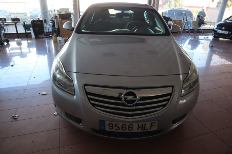 OPEL INSIGNIA