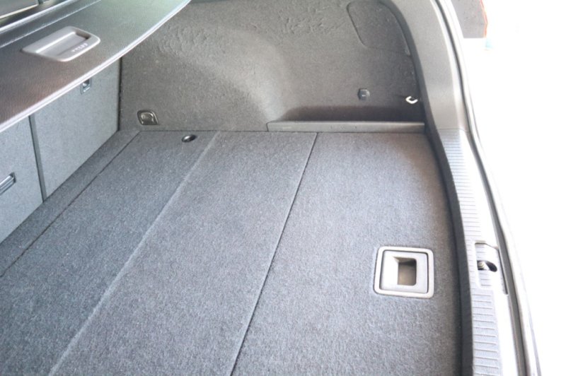 VOLKSWAGEN GOLF 1600 TDI DE 110 CV