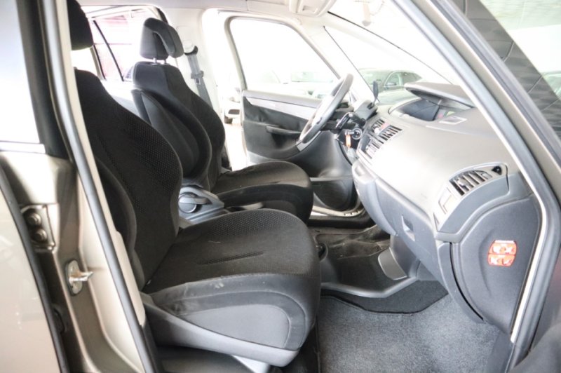 CITROEN C4 GRAND PICASSO 2.0 HDI DE 136 Y CAMBIO AUTOMÁTICO