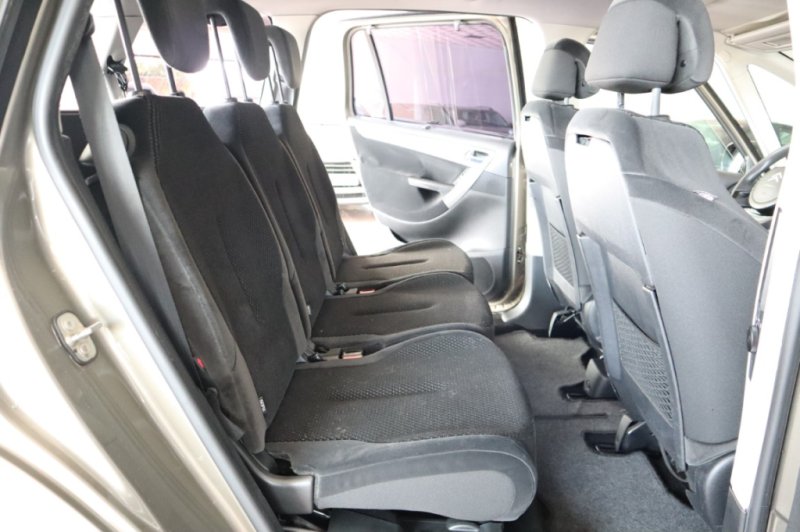 CITROEN C4 GRAND PICASSO 2.0 HDI DE 136 Y CAMBIO AUTOMÁTICO