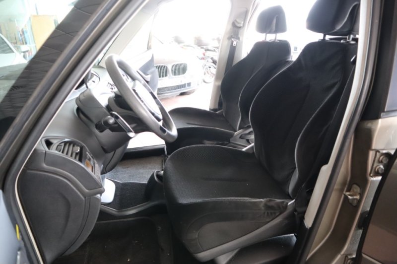 CITROEN C4 GRAND PICASSO 2.0 HDI DE 136 Y CAMBIO AUTOMÁTICO