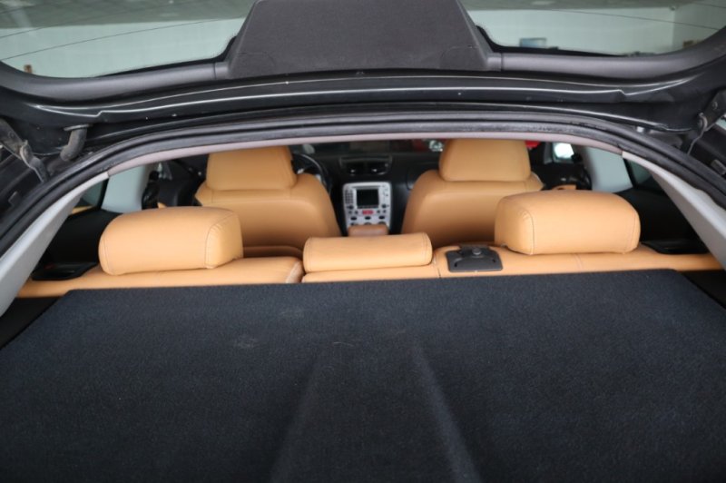 ALFA ROMEO GT 1900 JTD T/DIESEL DE 250 CV Y 6 VEL.