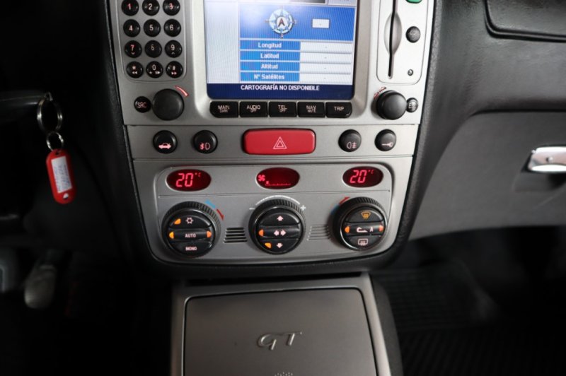 ALFA ROMEO GT 1900 JTD T/DIESEL DE 250 CV Y 6 VEL.