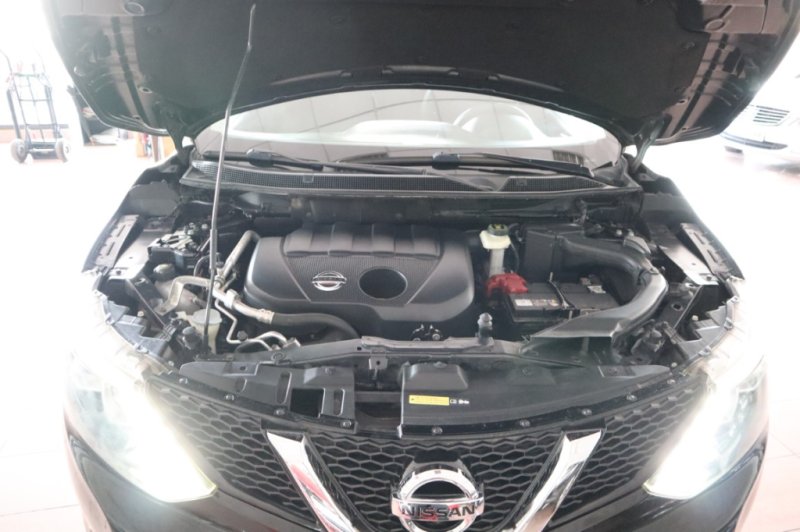 NISSAN QASHQAI TODOCAMINO DE 110 CV