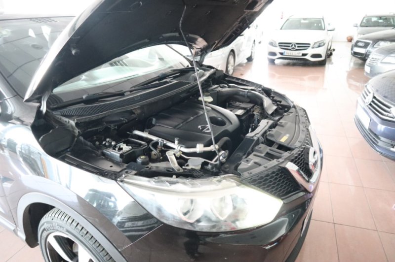 NISSAN QASHQAI TODOCAMINO DE 110 CV