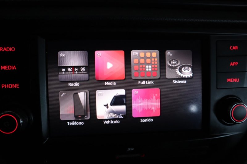 SEAT IBIZA DE 1000 CC GAOLINA Y GAS