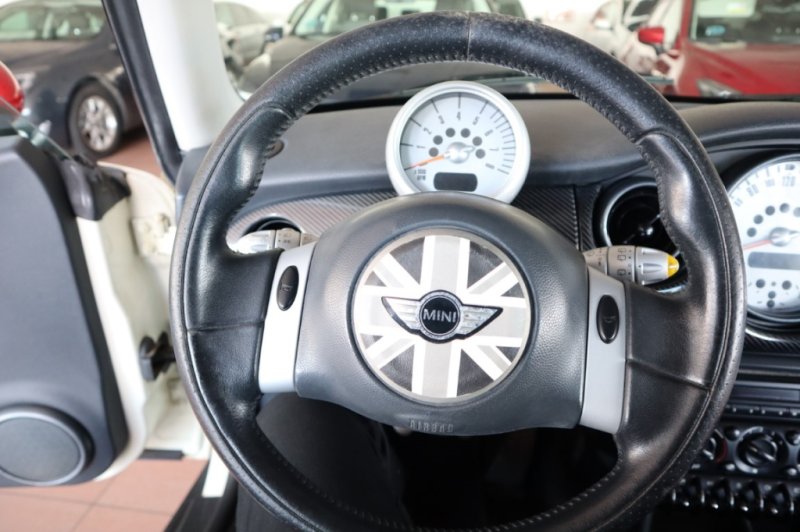 MINI COOPER 1600 INYECCION DE GASOLINA DE 116 CV