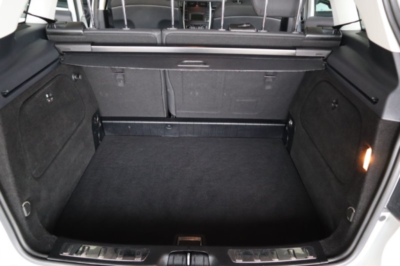 MERCEDES-BENZ B 200 MONOVOLUMEN DE 5 PUERTAS