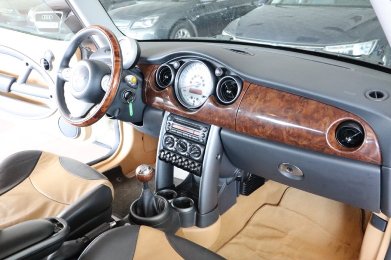 MINI ONE 3 PUERTAS CON 90 CV Y 6 VELOCIDADES