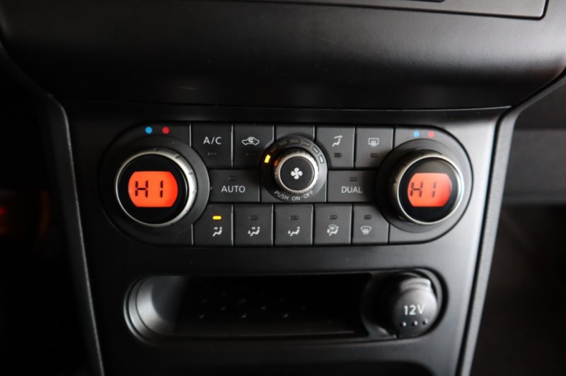 NISSAN QASHQAI DCI TEKNA SPORT DE 106 CV