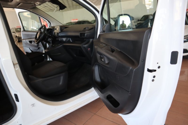 CITROEN BERLINGO HDI DE 5 PLAZAS CON 102 CV