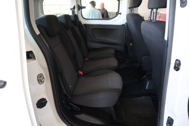 CITROEN BERLINGO HDI DE 5 PLAZAS CON 102 CV