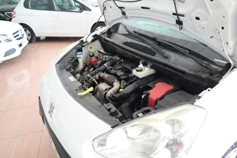 PEUGEOT PARTNER 1600 HDI