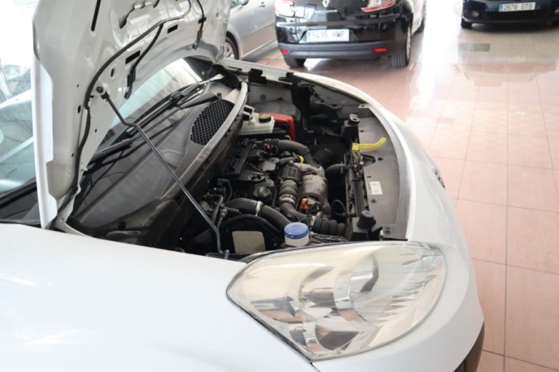 PEUGEOT PARTNER 1600 HDI