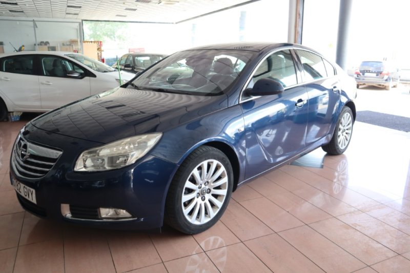 OPEL INSIGNIA 2.0 TURBO DIESEL DE 130 CV Y 6 VEL.