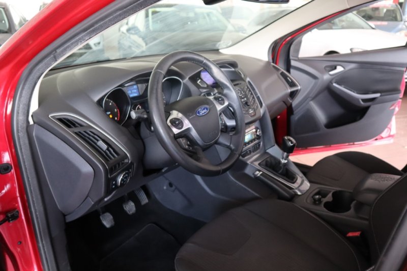 FORD FOCUS 1600 TDCI DE 115 CV Y 6 VELOCIDADES