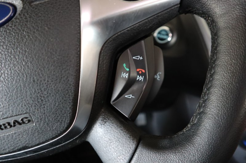 FORD FOCUS 1600 TDCI DE 115 CV Y 6 VELOCIDADES