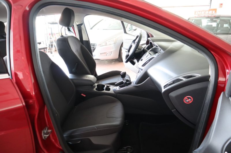 FORD FOCUS 1600 TDCI DE 115 CV Y 6 VELOCIDADES
