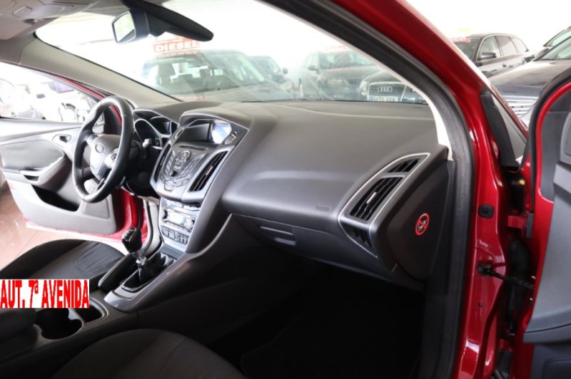 FORD FOCUS 1600 TDCI DE 115 CV Y 6 VELOCIDADES