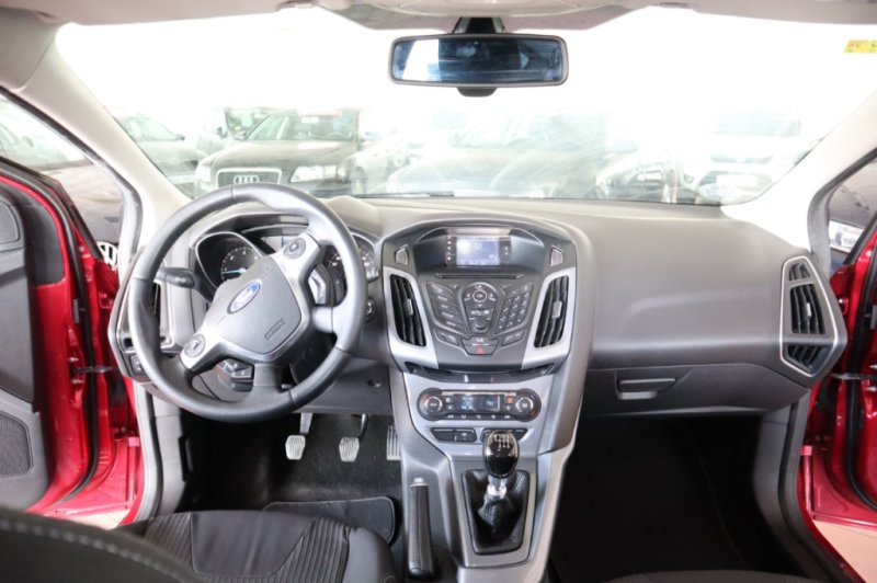 FORD FOCUS 1600 TDCI DE 115 CV Y 6 VELOCIDADES