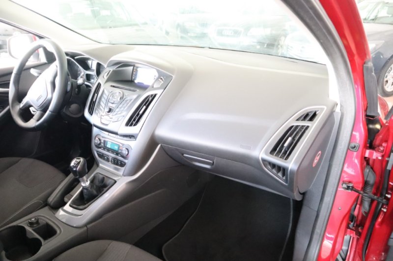 FORD FOCUS 1600 TDCI DE 115 CV Y 6 VELOCIDADES