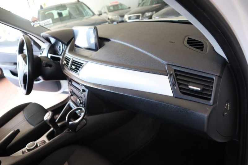 BMW X1 1.8 D CON MOTOR DE 2000 CC T/DIESEL