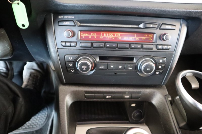 BMW X1 1.8 D CON MOTOR DE 2000 CC T/DIESEL