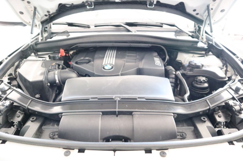 BMW X1 1.8 D CON MOTOR DE 2000 CC T/DIESEL