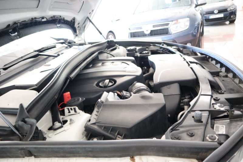 BMW X1 1.8 D CON MOTOR DE 2000 CC T/DIESEL