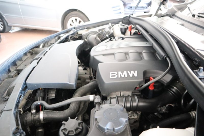 BMW X1 1.8 D CON MOTOR DE 2000 CC T/DIESEL