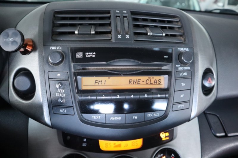 TOYOTA RAV 4 2.2 TURBO DIESEL