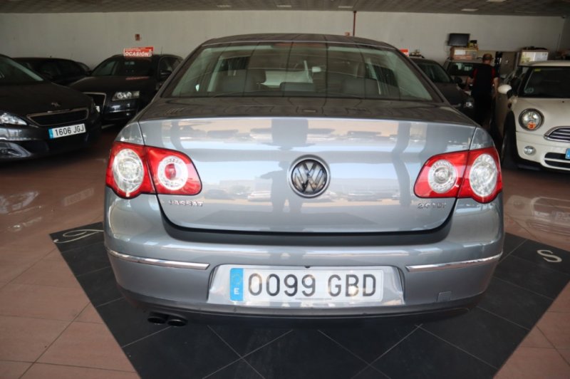 VOLKSWAGEN PASSAT 2.O TDI 140 CV CAJA DE CAMBIOS DE 6 VEL.