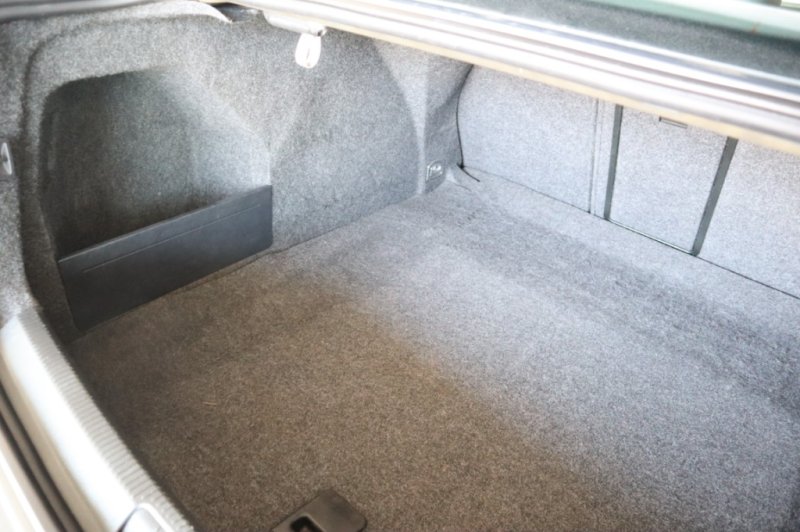 VOLKSWAGEN PASSAT 2.O TDI 140 CV CAJA DE CAMBIOS DE 6 VEL.