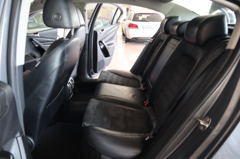 VOLKSWAGEN PASSAT 2.O TDI 140 CV CAJA DE CAMBIOS DE 6 VEL.