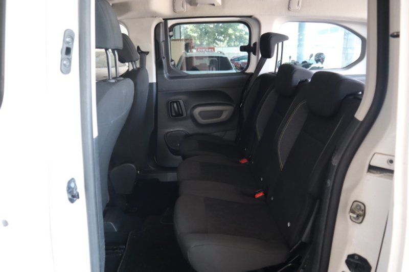 PEUGEOT RIFTER HDI DE 130 CV CON 5 PLAZAS
