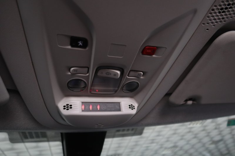 PEUGEOT RIFTER HDI DE 130 CV CON 5 PLAZAS