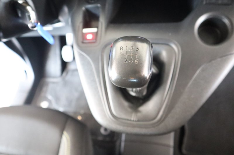 PEUGEOT RIFTER HDI DE 130 CV CON 5 PLAZAS