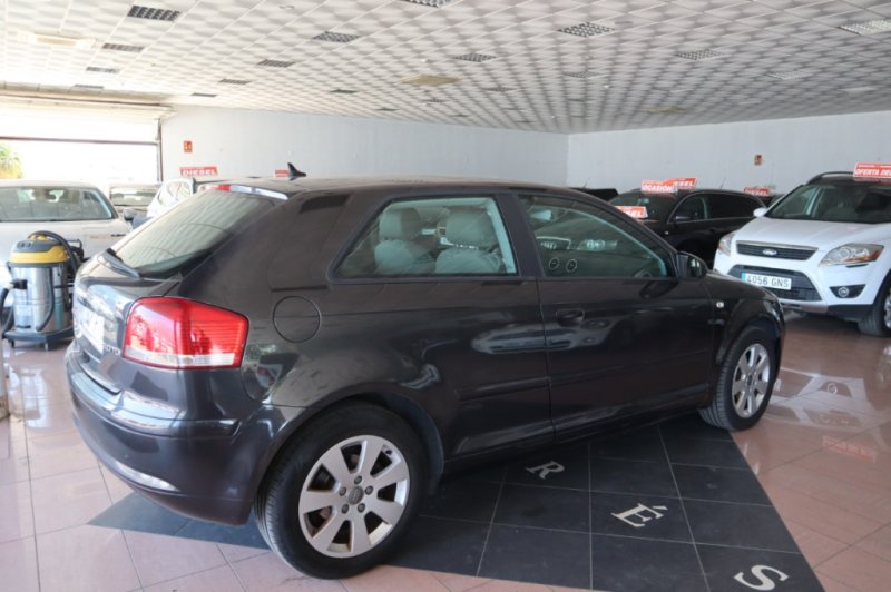 AUDI A3 2.0 TDI DE 140 CV Y 6 VELOCIDADES