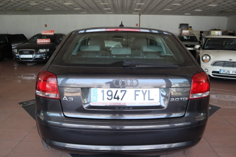 AUDI A3 2.0 TDI DE 140 CV Y 6 VELOCIDADES