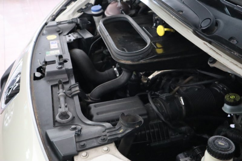 PEUGEOT EXPERT 2.0 HDI DE 120 CV Y 6 VEL.