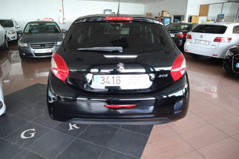 PEUGEOT 208 HDI DE 75 CV