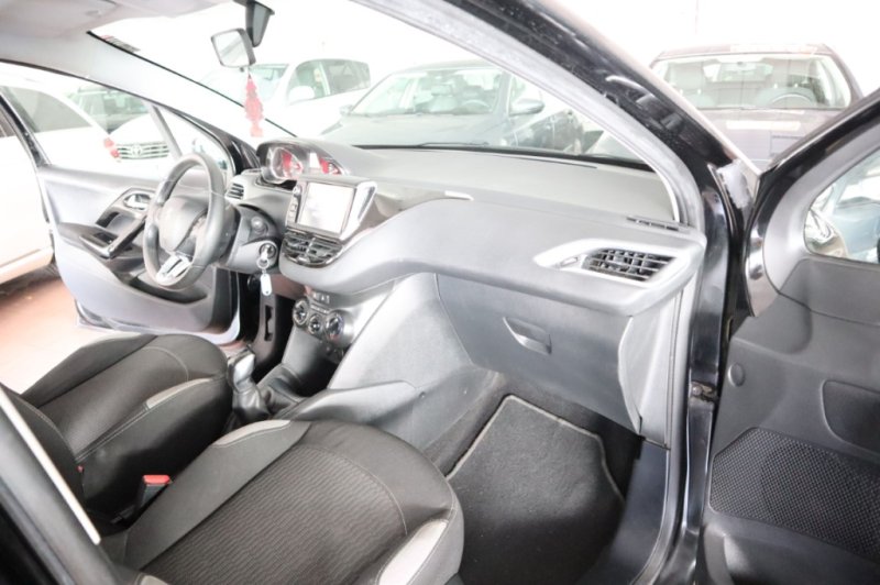 PEUGEOT 208 HDI DE 75 CV
