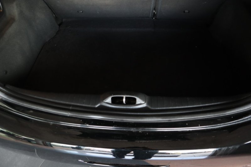 PEUGEOT 208 HDI DE 75 CV